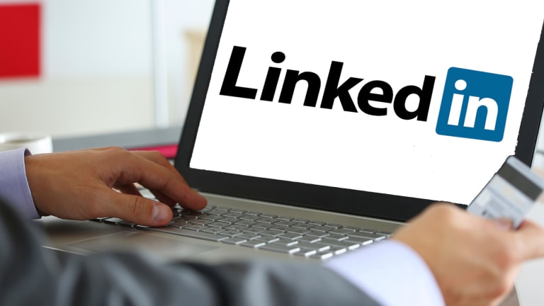 5 PR Tips To Promote Expertise On LinkedIn